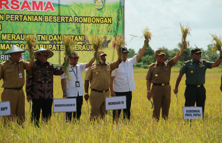 Wiranto Sebut Petani Pahlawan Baru Indonesia